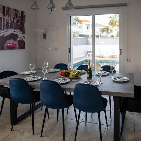 Villa Ruby Nissi Beach Ajía Nápa Kültér fotó